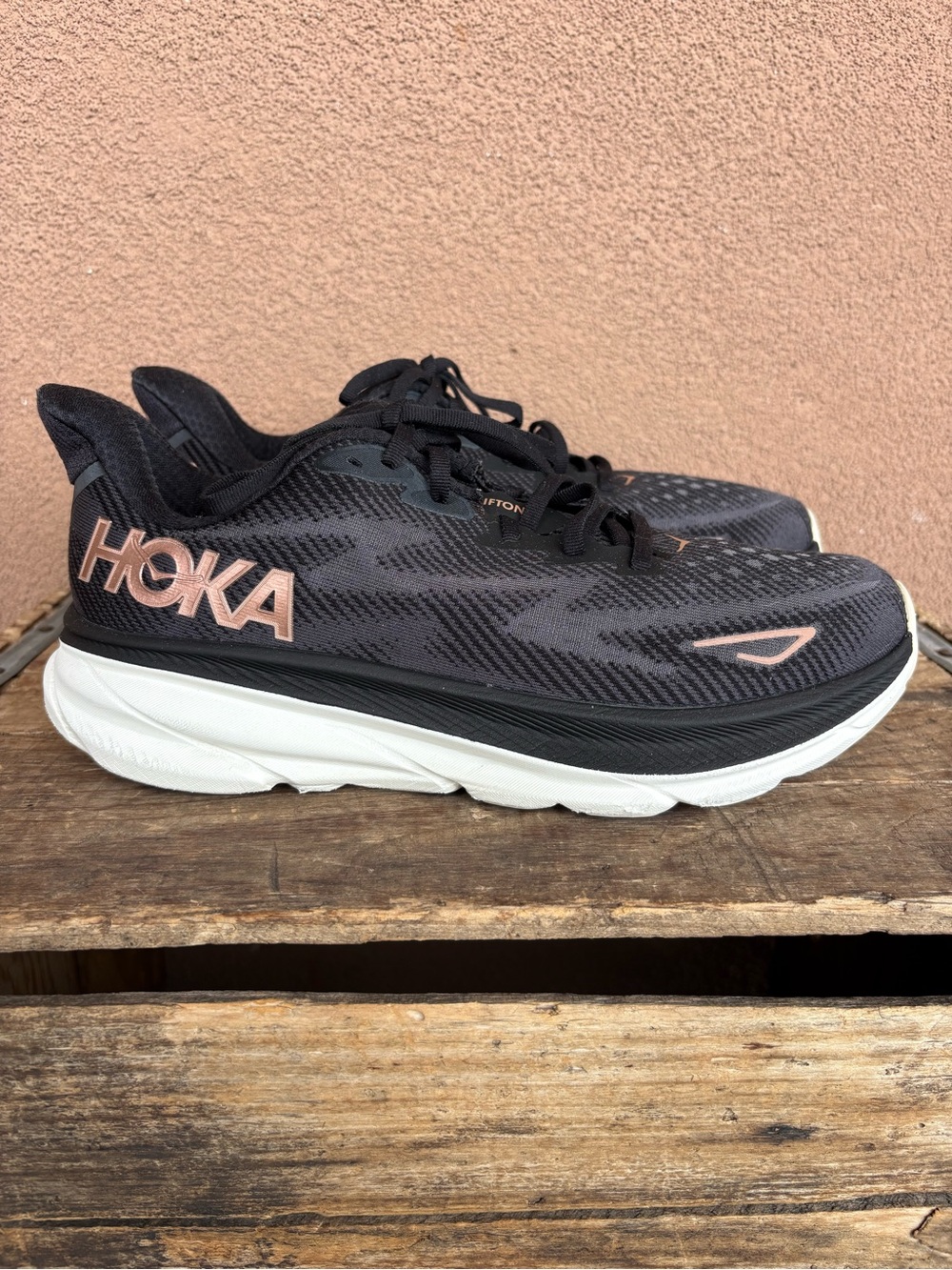 Hoka One One Clifton 9 Women’s Running Shoe